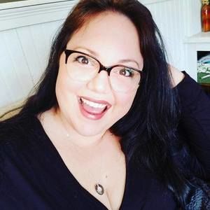 Meet your Posher, Lindsey